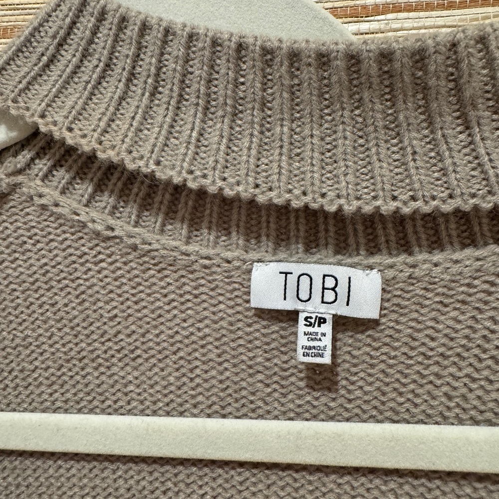 Taupe pullover - Picture 3 of 3